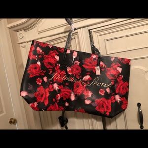 Victoria Secret tote